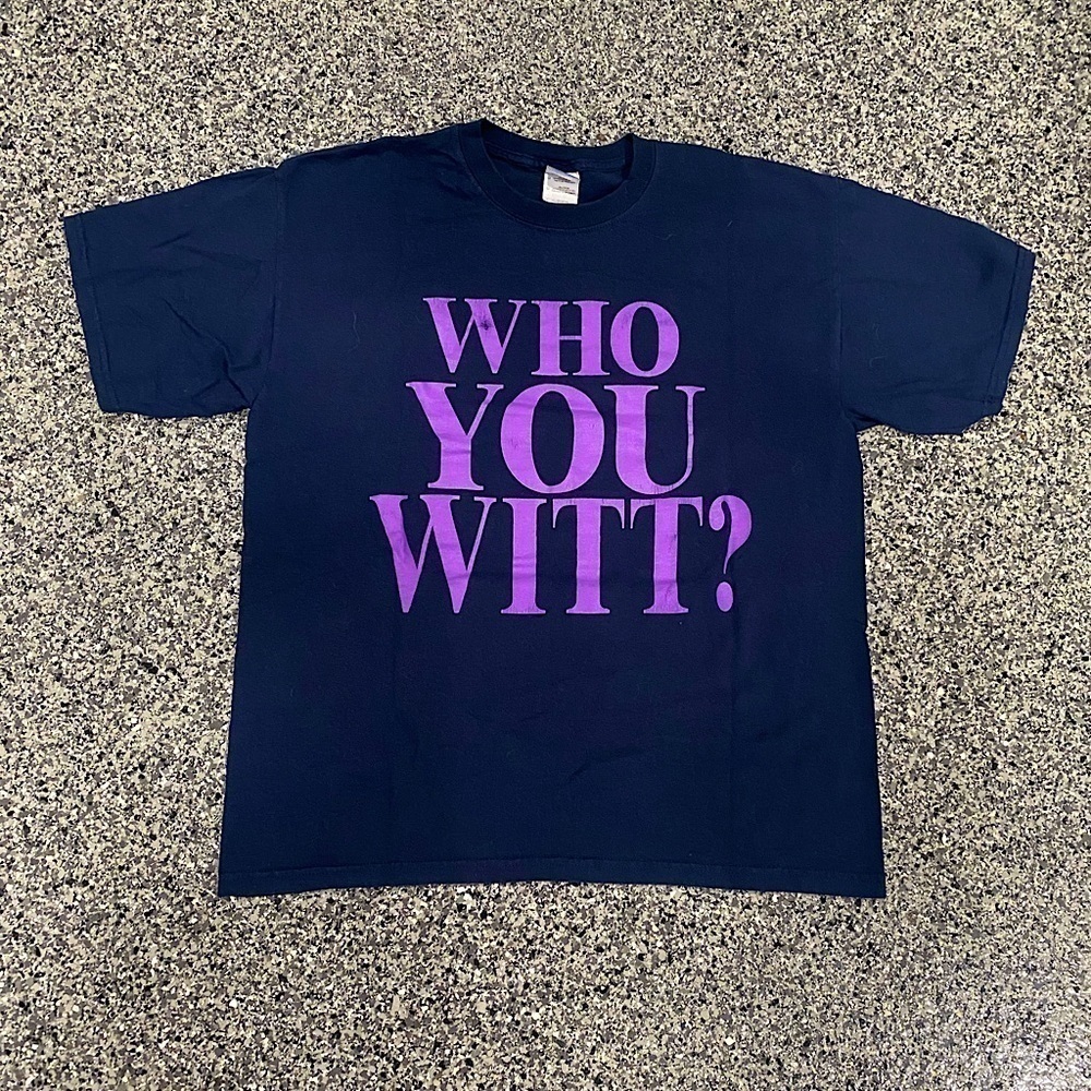 Who You Witt? Paw Graphic T-Shirt